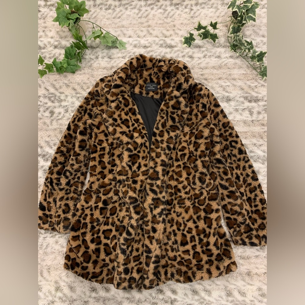 Leopard print faux fur coat - Picture 2 of 7